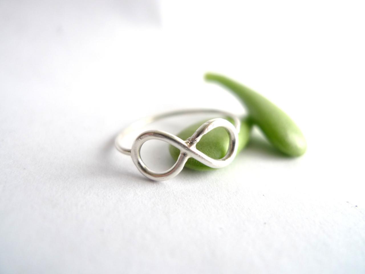 Sterling Silver Infinity Ring Made In Any Size Including Half And Quarter Sizes-simple Sophisticated Edgy Jewelry
